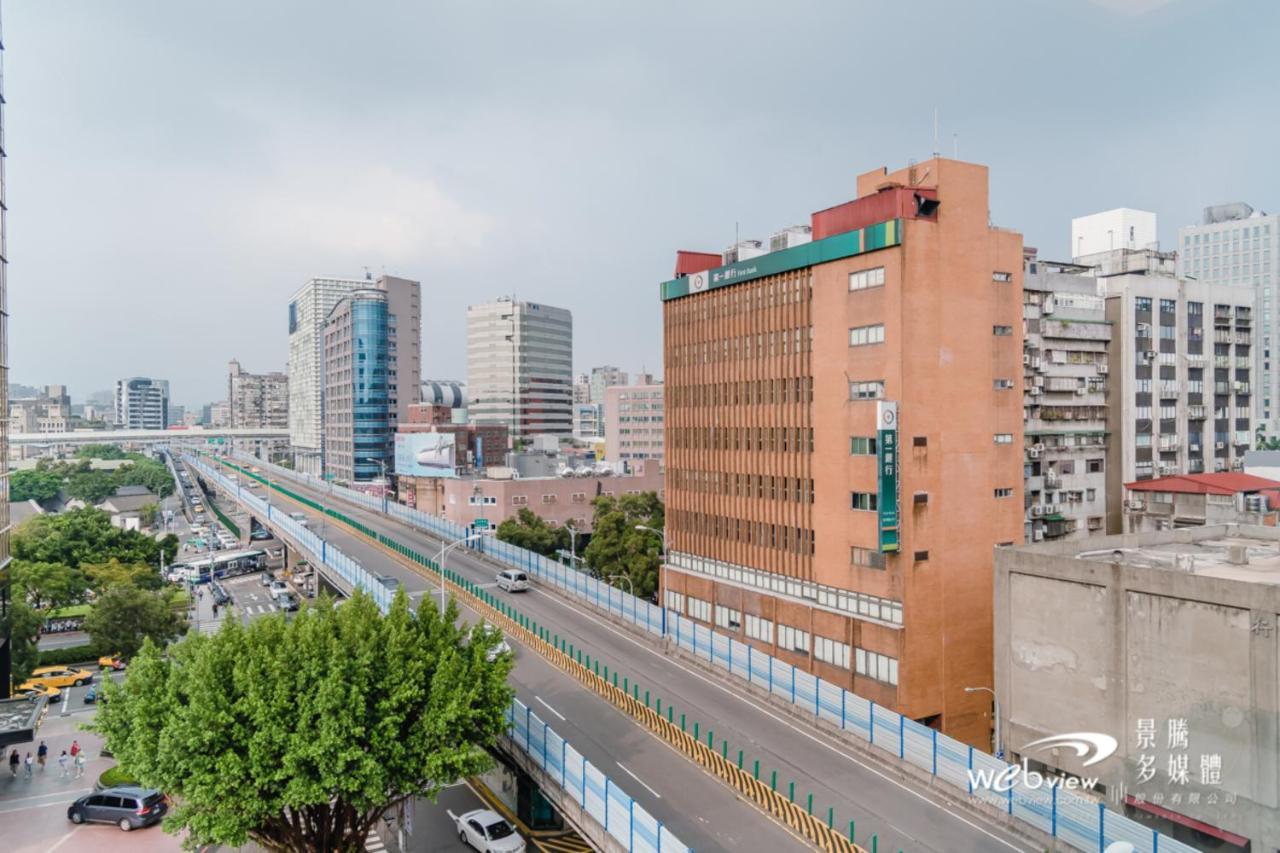 Wow Happy- Taipei Hotel Exterior photo